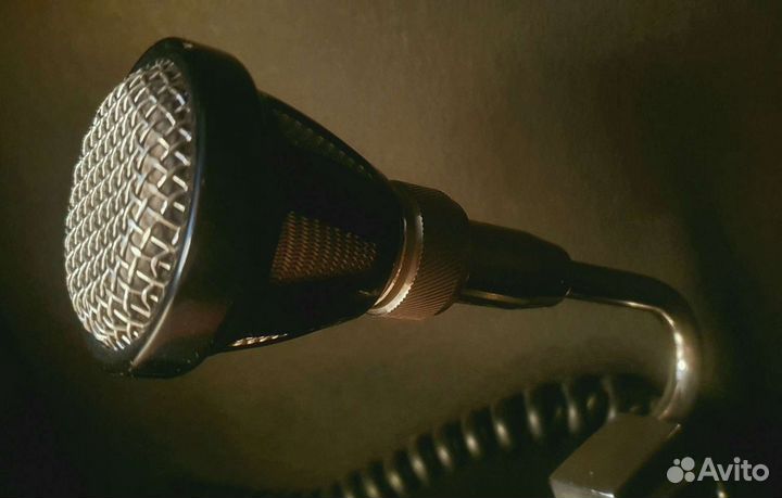 Микрофон Radiotechnika М402