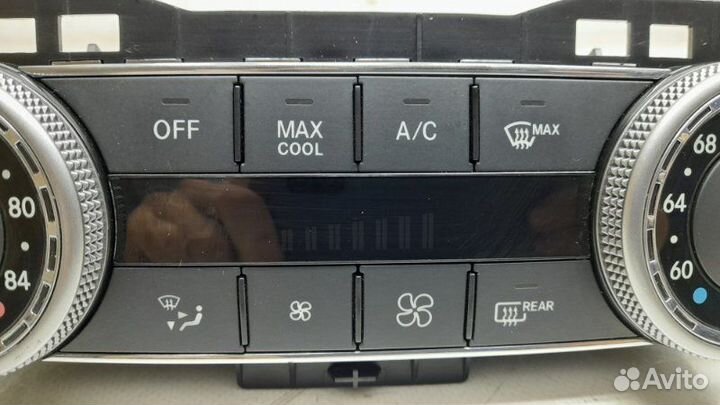 Панель климат-контроля Mercedes-Benz C W204 3.0
