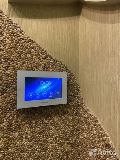 Установка видеодомофона, видеонаблюдения, скуд