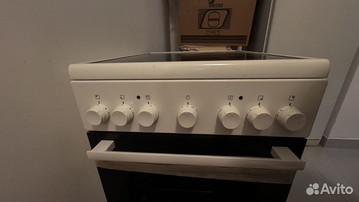 Плита электрическая electrolux