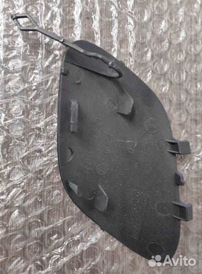 Заглушка буксировочного крюка W205