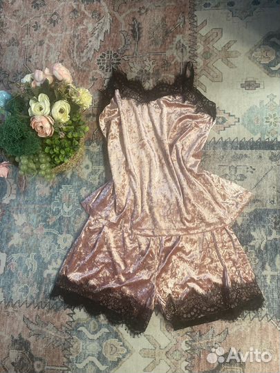 Бархарный топ шорты для дома 52-54р