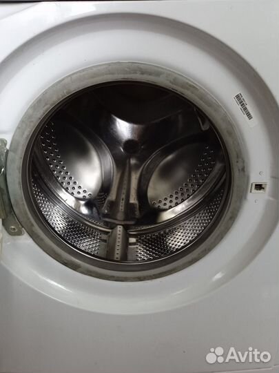 Машинка Indesit