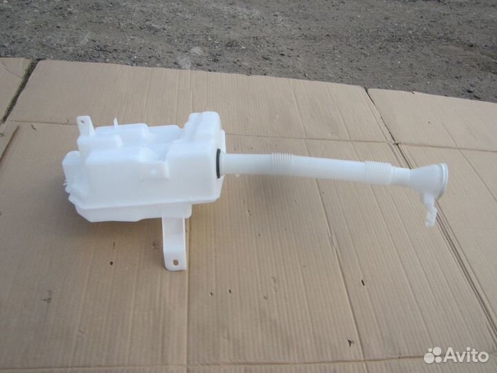 Бачок омывателя лобового стекла Mitsubishi ASX Out