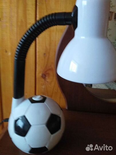 Лампа настольная