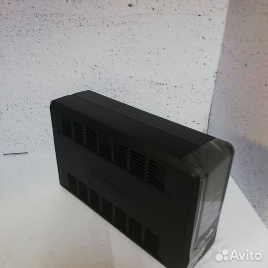 Ибп CyberPower uti675e