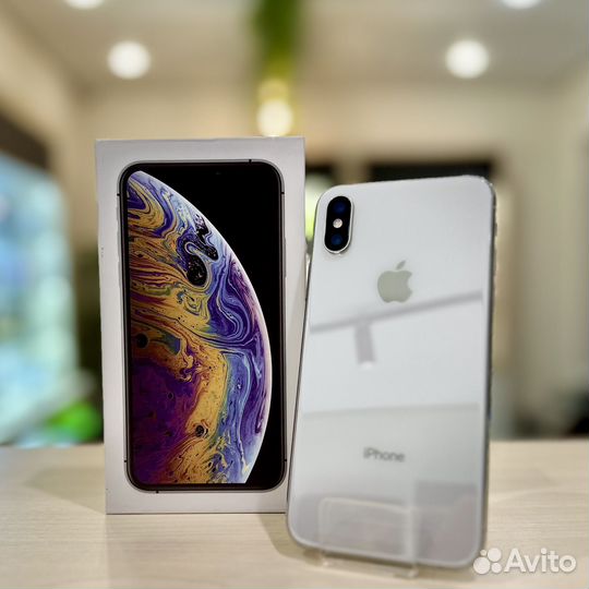 iPhone Xs, 64 ГБ