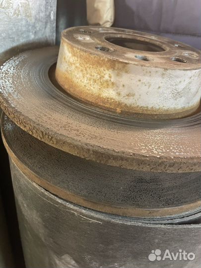 2 Тормозных диска задних Scoda Octavia A5