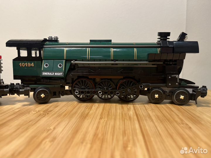 Поезд lego изумрудная ночь 10194