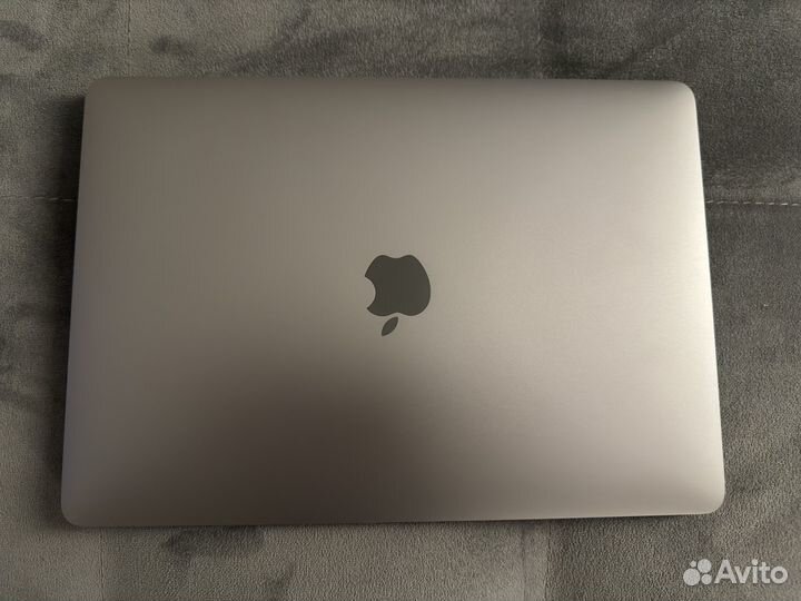 MacBook Air 13 M1 8/256GB SPG 8ц