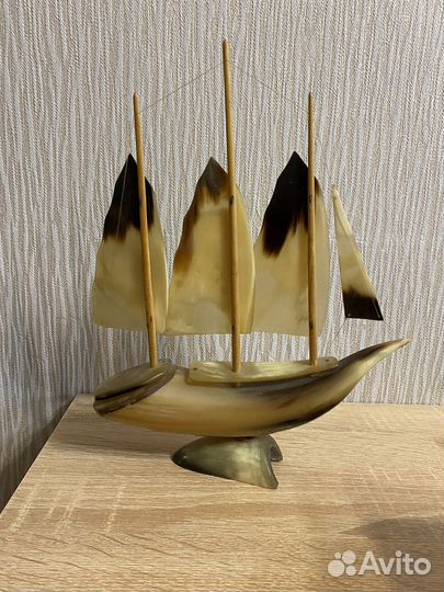 Статуэтка парусник из рога СССР