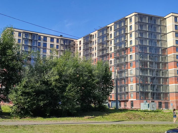 2-к. квартира, 60 м², 3/12 эт.