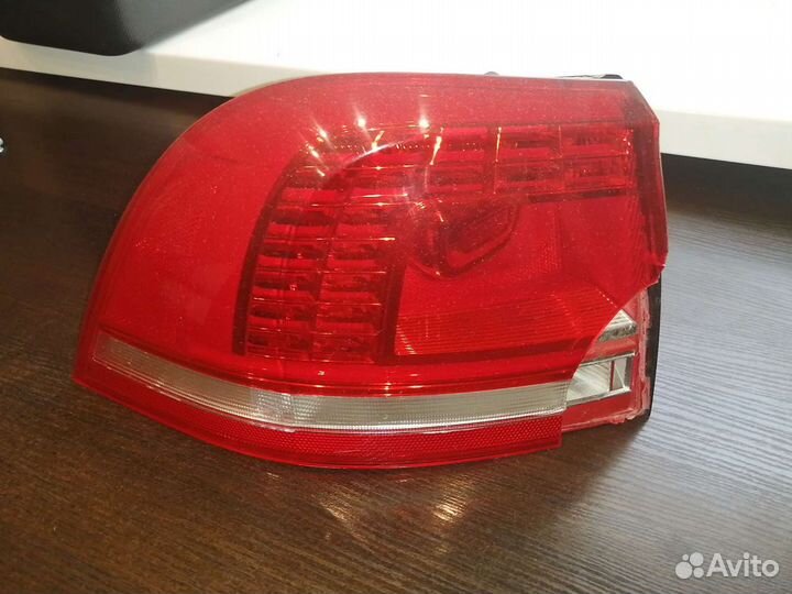 Фара задняя левая на Volkswagen Touareg