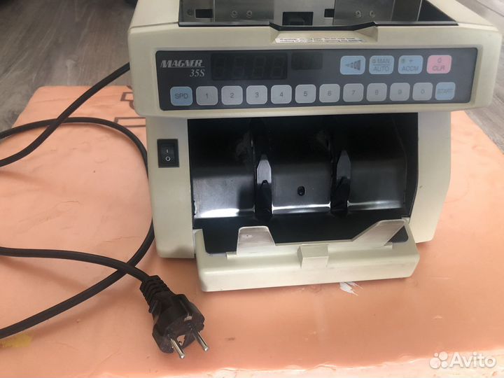 Счетчик банкнот magner 35dc-10keys