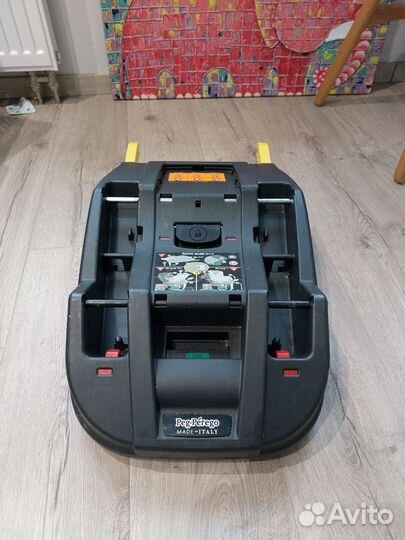 Автокресло и автолюлька Pegperego viaggio с базой