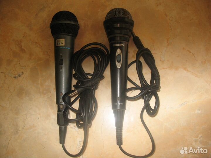 Микрофоны два шт. для караоке проводной