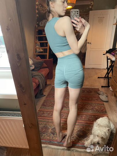 Костюм для фитнеса женский