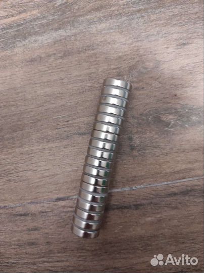 Магниты 1,5 см в диаметре