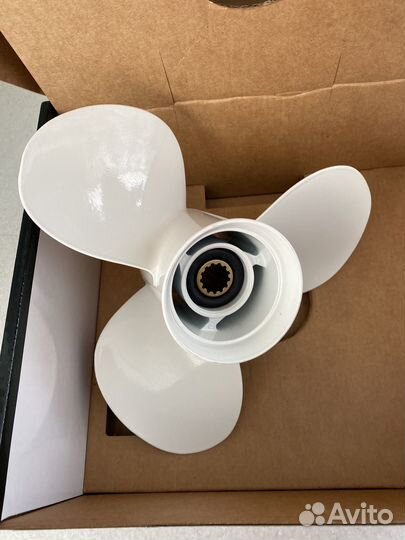 Винт Yamaha 25-60 HP