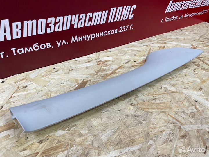 Обшивка стойки передняя правая Volkswagen Polo