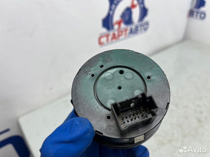 Блок управления светом Opel Corsa D A14XER 2011