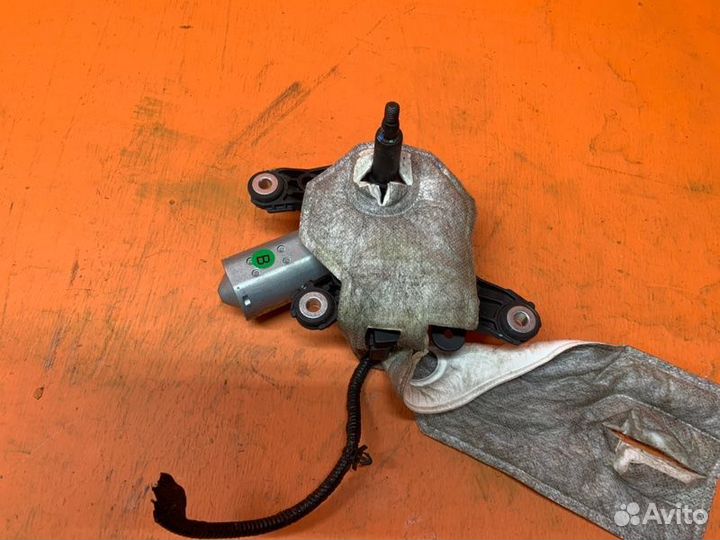 Моторчик стеклоочистителя задний Nissan Pathfinder