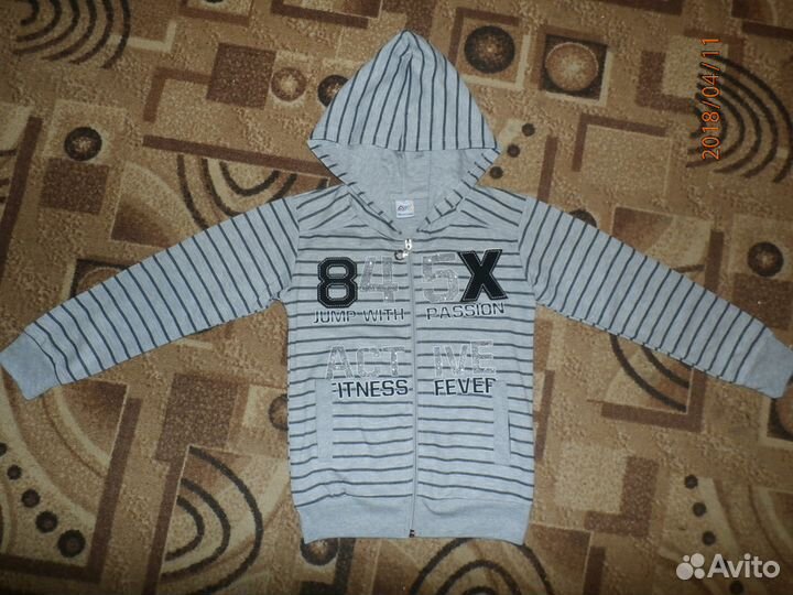 Новую тунику, толстовку, кофточки, блузки,футболки