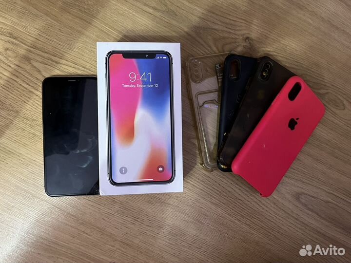 iPhone X, 256 ГБ