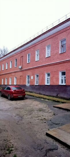 Комната 13,5 м² в 9-к., 2/2 эт.
