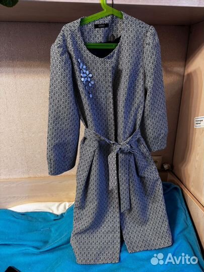 Женское платье