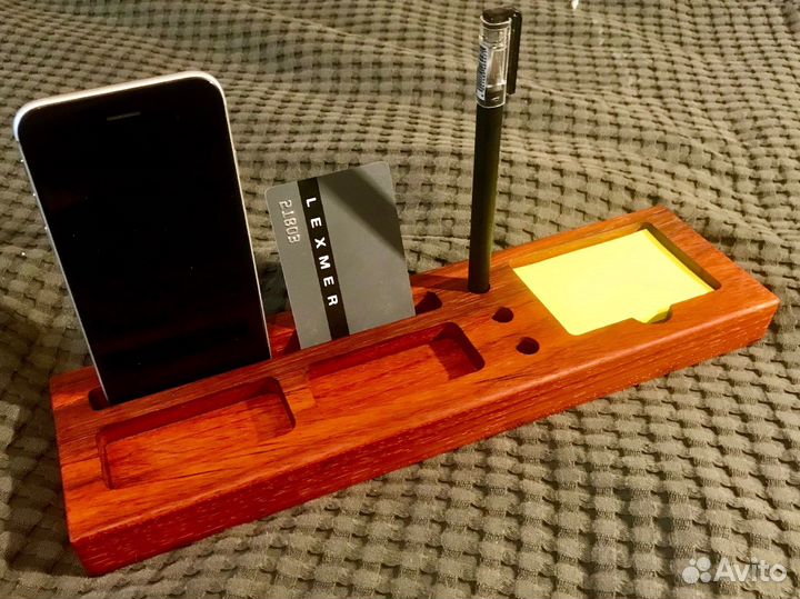 Деревянный органайзер