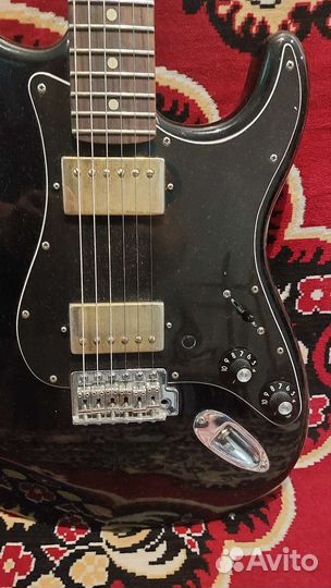 Fender stratocaster HH Mexico 2012