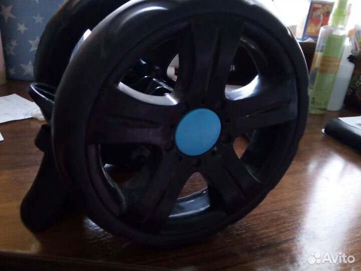 Колеса для коляски новые