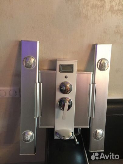 Душ с гидромассажем