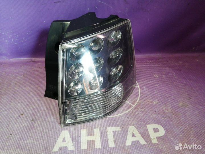 Фонарь задний правый Mitsubishi Outlander Xl