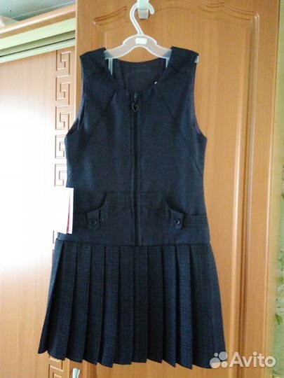 Школьная форма (сарафан для девочки)