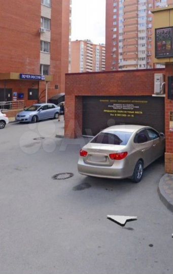 Машиноместо, 18 м²