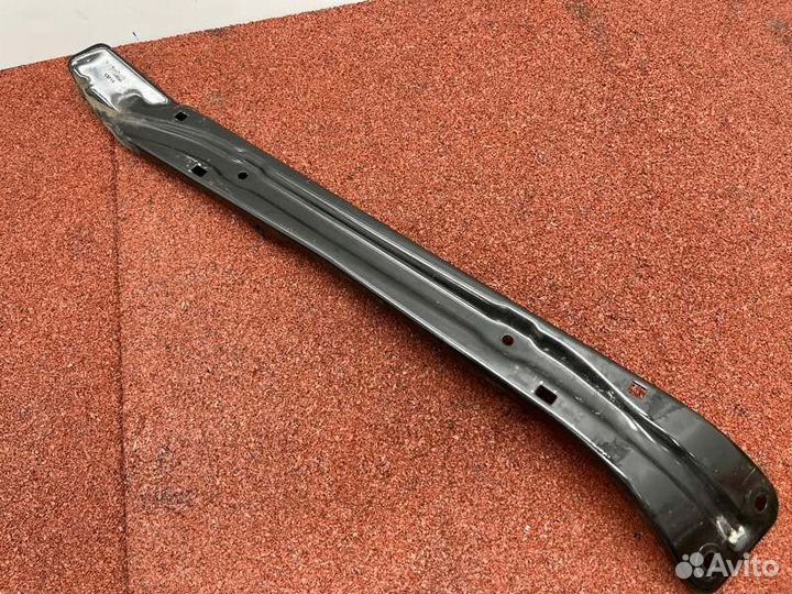 Кронштейн панели передний правый Skoda Kodiaq NS7