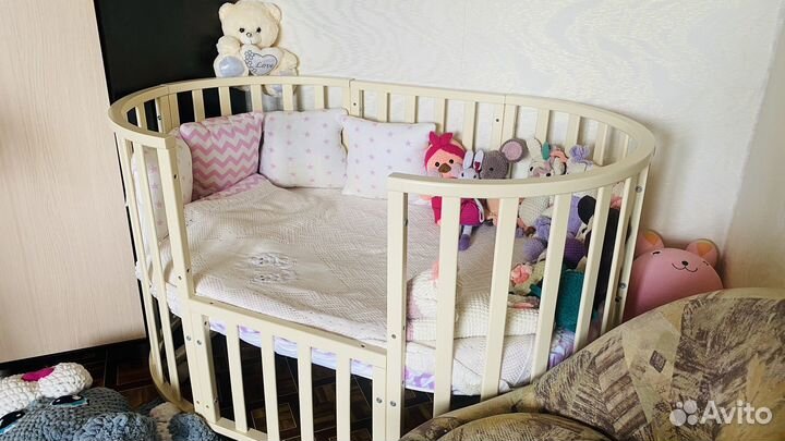 Круглая кроватка-маятник 9 в 1