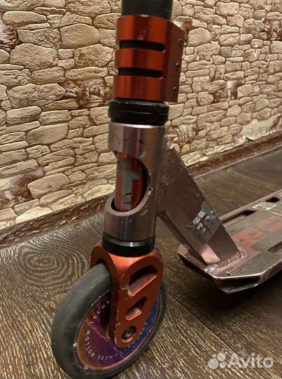 Трюковой самокат tech team-horoshy