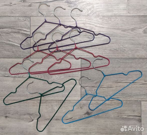 Плечики / вешалка