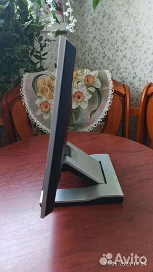 Монитор Samsung 152s