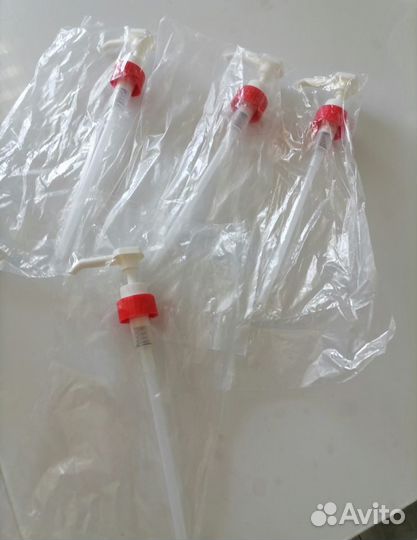 Дозаторы механические для шампуней жидкого мыла