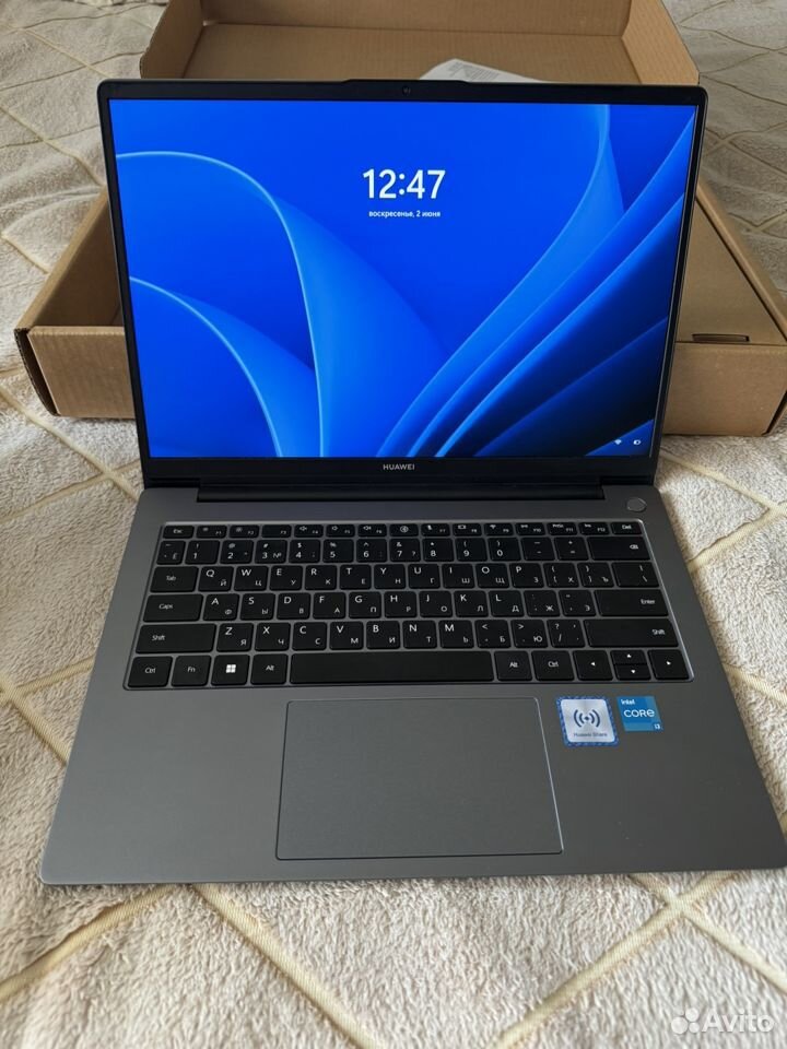 Huawei matebook d14