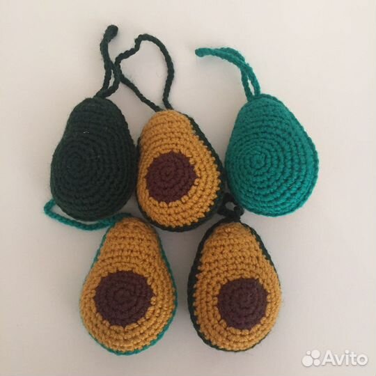 Зайчик, кошка, мишка вязаные игрушки