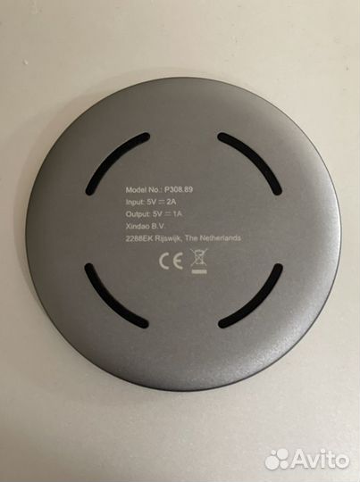 Док-станция для беспроводной зарядки