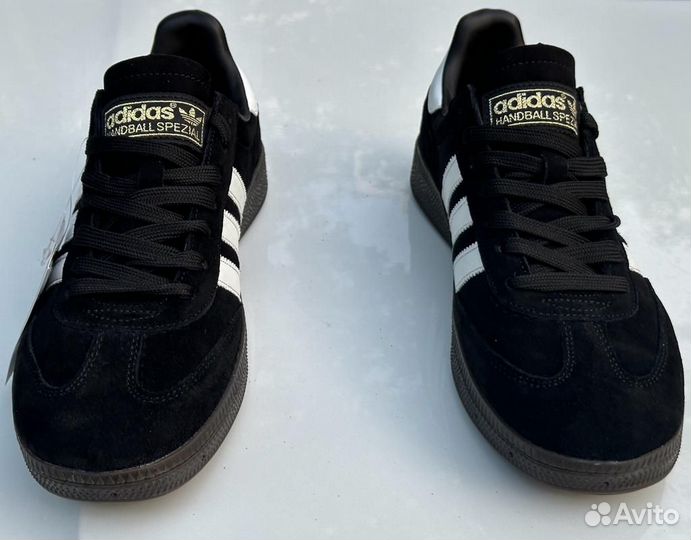 Кроссовки adidas