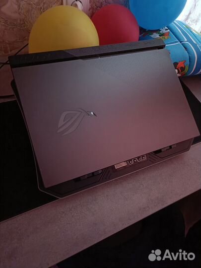 Игровой ноутбук Asus ROG Strix
