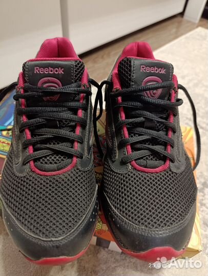 Кроссовки reebok easytone женские 38