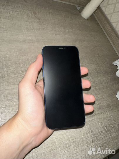 iPhone 12, 64 ГБ